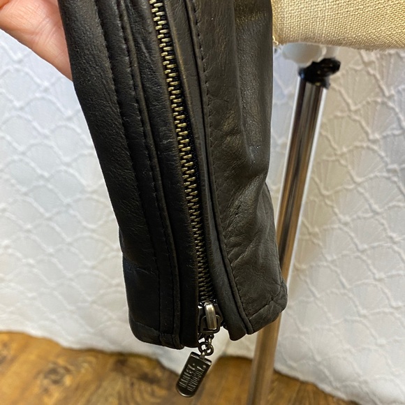 Harley-Davidson size large Brown Leather Bomber Jacket Riding Gear Lady Rider - Picture 7 of 16